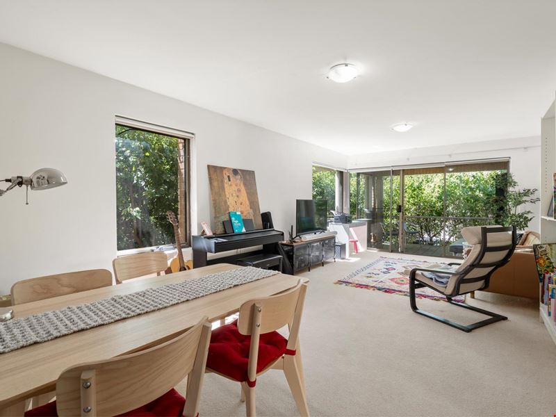 3/9 The Avenue, Crawley WA 6009