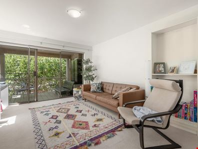 3/9 The Avenue, Crawley WA 6009