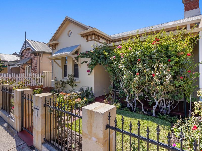 4 Moir Street, Perth WA 6000
