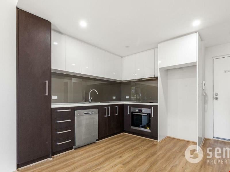 109/348 Railway Parade, Beckenham WA 6107