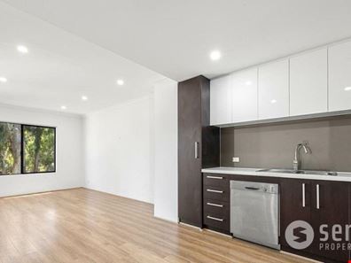 109/348 Railway Parade, Beckenham WA 6107