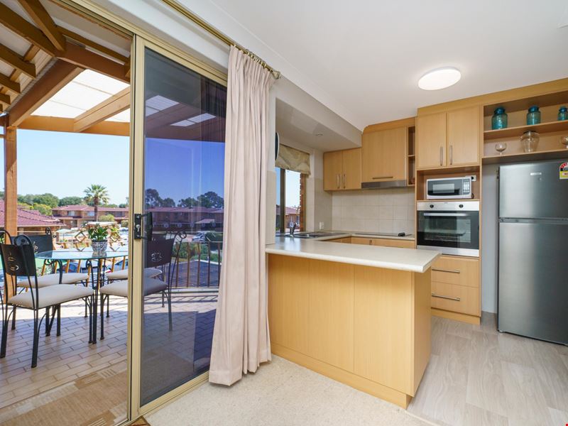 61/7 Harman Road, Sorrento WA 6020