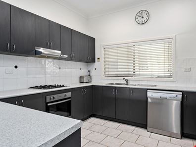 39 Addis Street, Lamington WA 6430