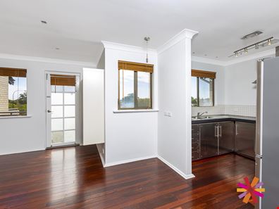 15/4 Ryrie Avenue, Como WA 6152