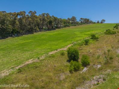 Lot 690,  Greyhound Circle, Gledhow WA 6330