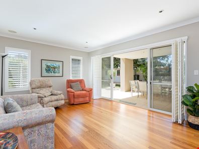 19 Tanson Street, Attadale WA 6156