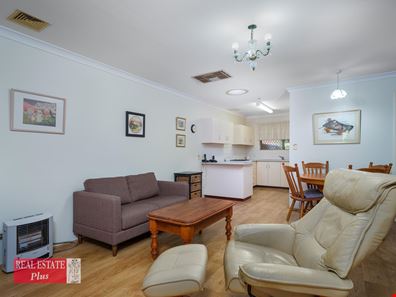 27/69 Gladstone Avenue, Swan View WA 6056