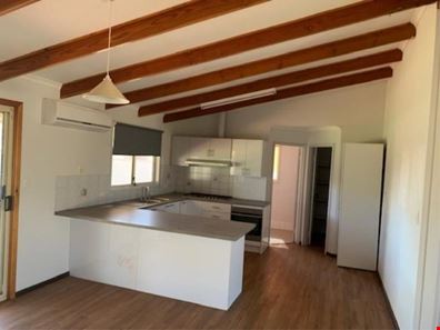 34 Armstrong Way, Newman WA 6753