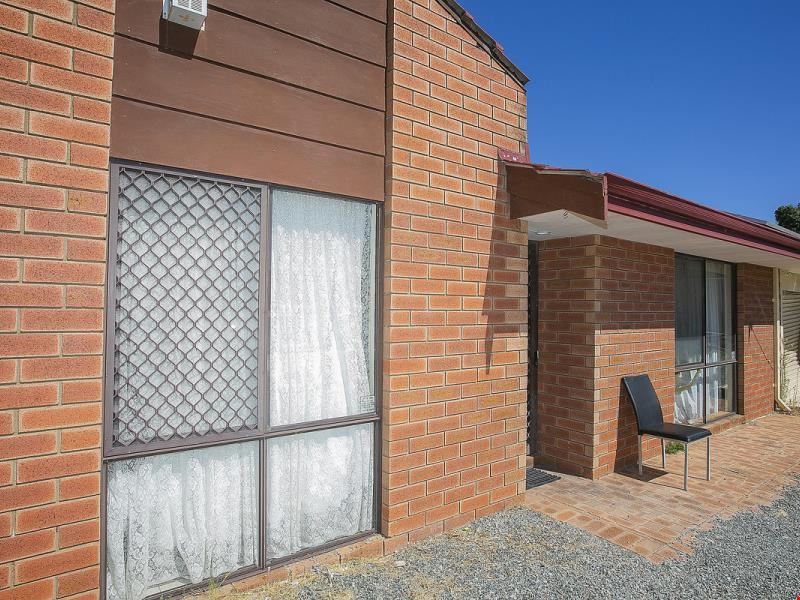 25 Macalister Gardens, Mirrabooka WA 6061