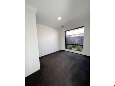 92 Burrows Loop, Midvale WA 6056