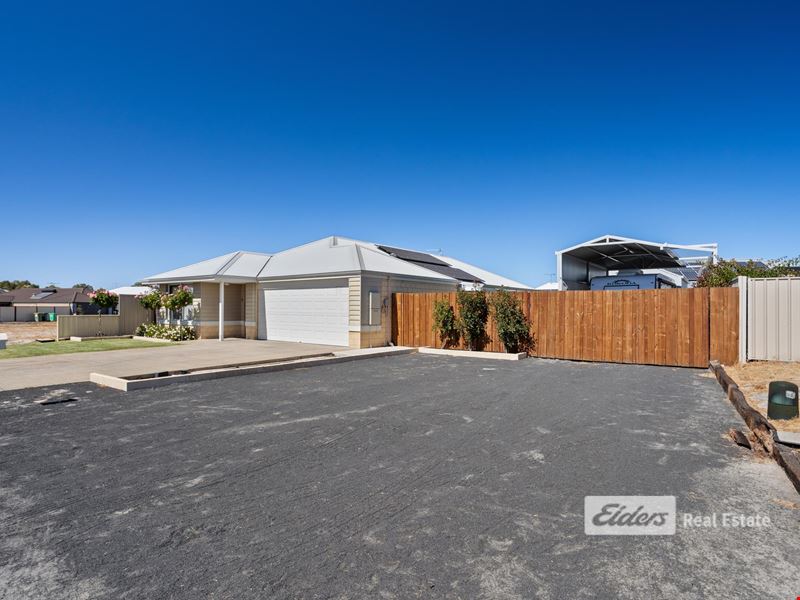 17 Kwenda Loop, Capel WA 6271