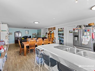 16 Ethereal Drive, Mckail WA 6330