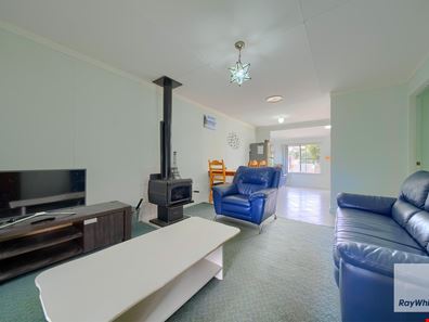 9 Green Street, Manypeaks WA 6328