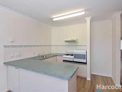 Villa 18/1 Wendouree Road, Wilson WA 6107