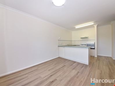 Villa 18/1 Wendouree Road, Wilson WA 6107