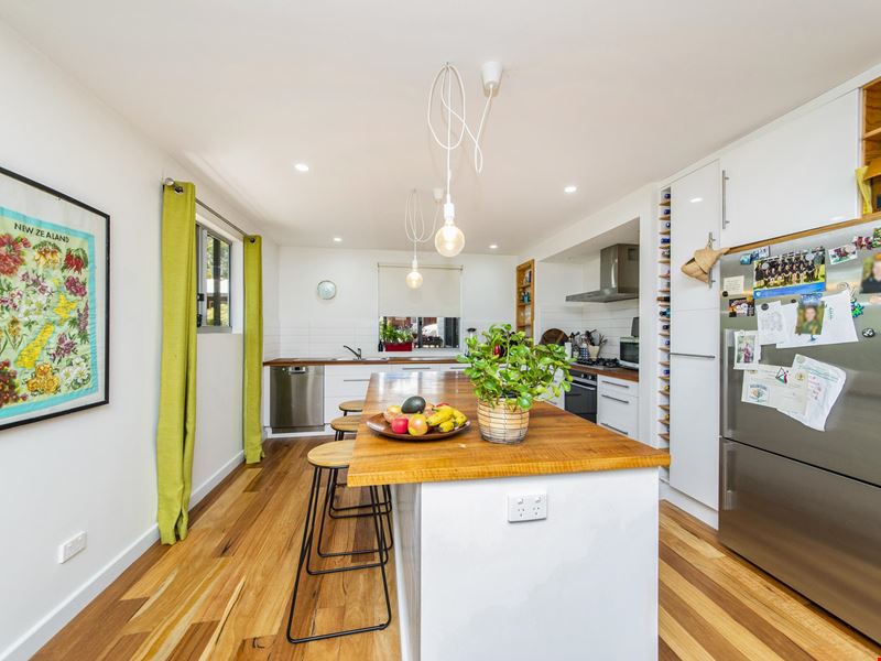 3 Widdeson Street, Nannup WA 6275