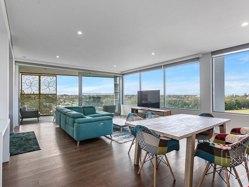90/2 Milyarm Rise, Swanbourne WA 6010