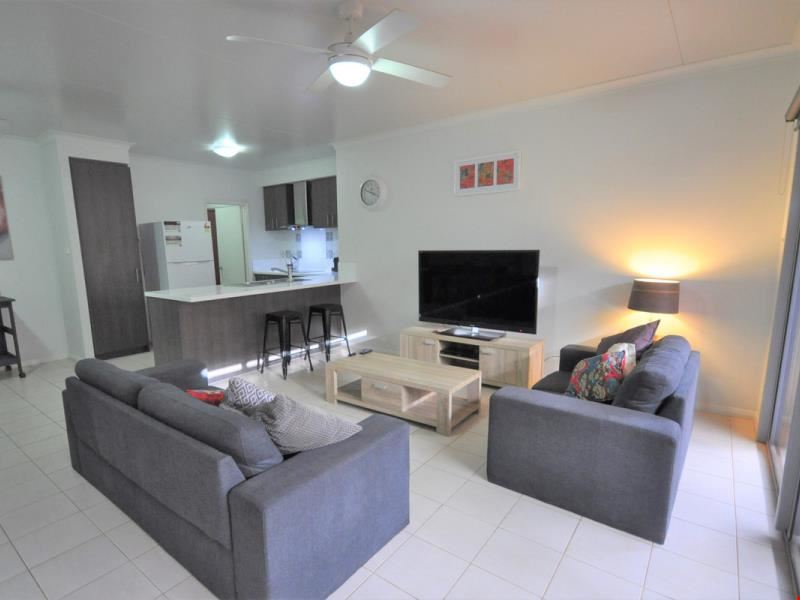 11 Hibiscus Way, Newman WA 6753