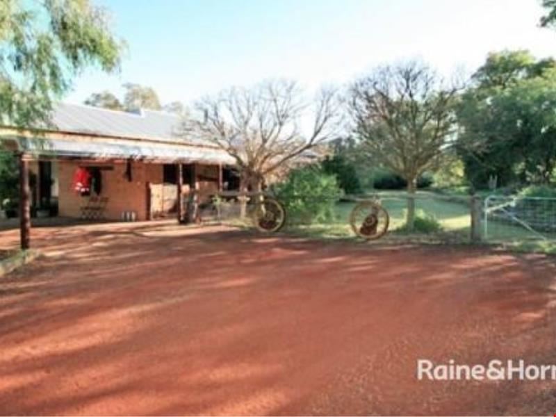 69 Altona Drive, Herron WA 6211