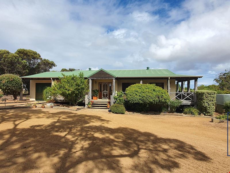 134 Davis Road, Monjingup WA 6450