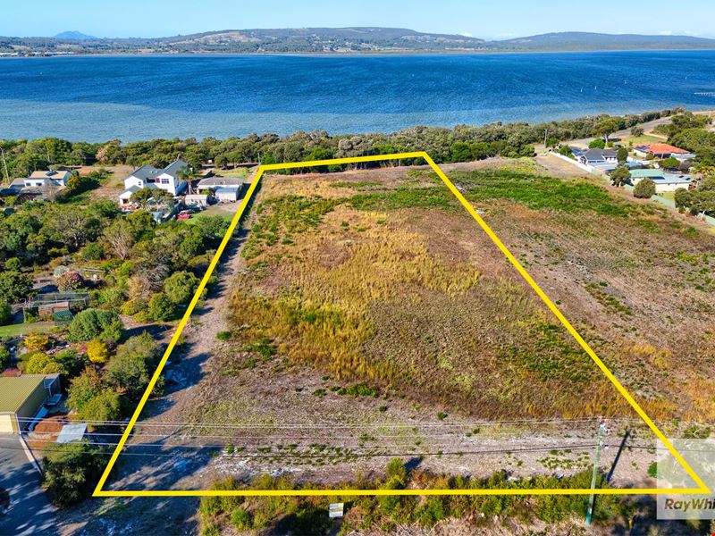 52 Francis Street, Lower King WA 6330