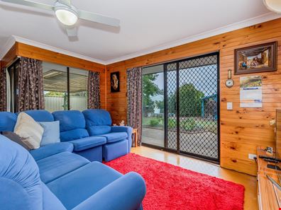 115 Meller Road, Bibra Lake WA 6163
