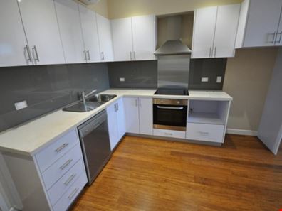 21/4 Clam Court, South Hedland WA 6722