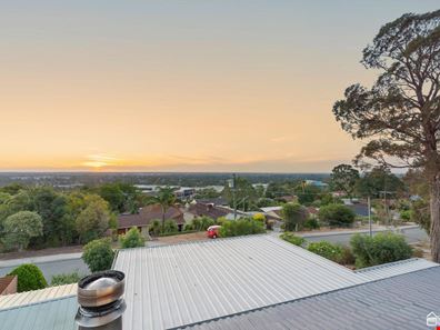 46 Harrison Road, Mount Richon WA 6112