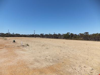 6 Collins Street, Jerramungup WA 6337