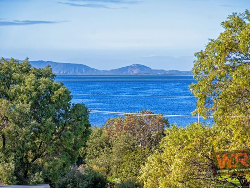 22 Harding Road, Robinson WA 6330