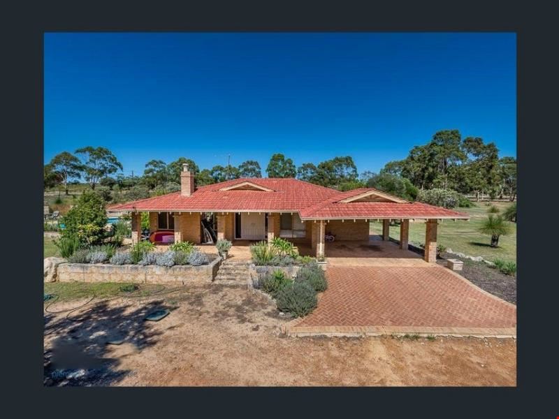 107 Nicklaus Avenue, Woodridge WA 6041