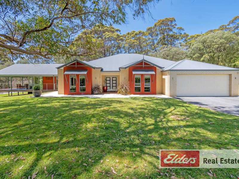 25 Barrass Rd, Little Grove WA 6330