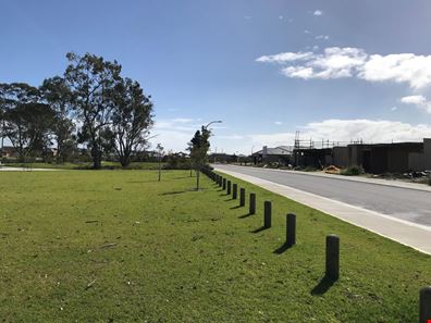 26 Daffodil Road, Canning Vale WA 6155