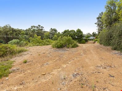 63 Carey Street, Nannup WA 6275
