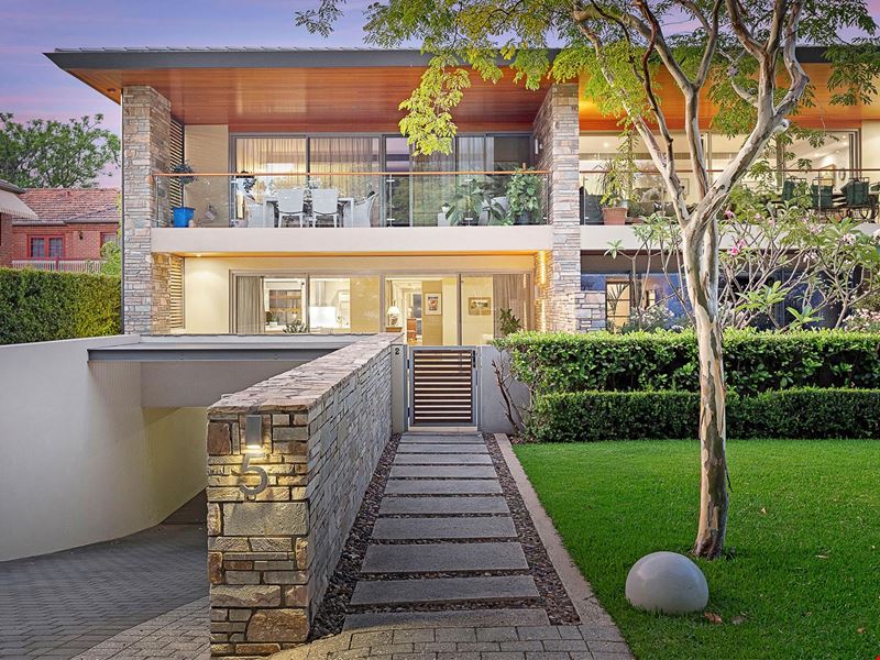 2/5 The Avenue, Crawley WA 6009