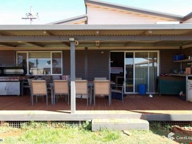 40 Braeside Drive, Newman WA 6753