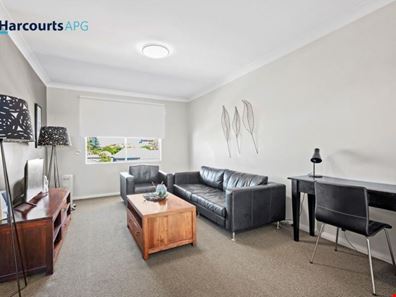 8/11B Wittenoom Street, Bunbury WA 6230