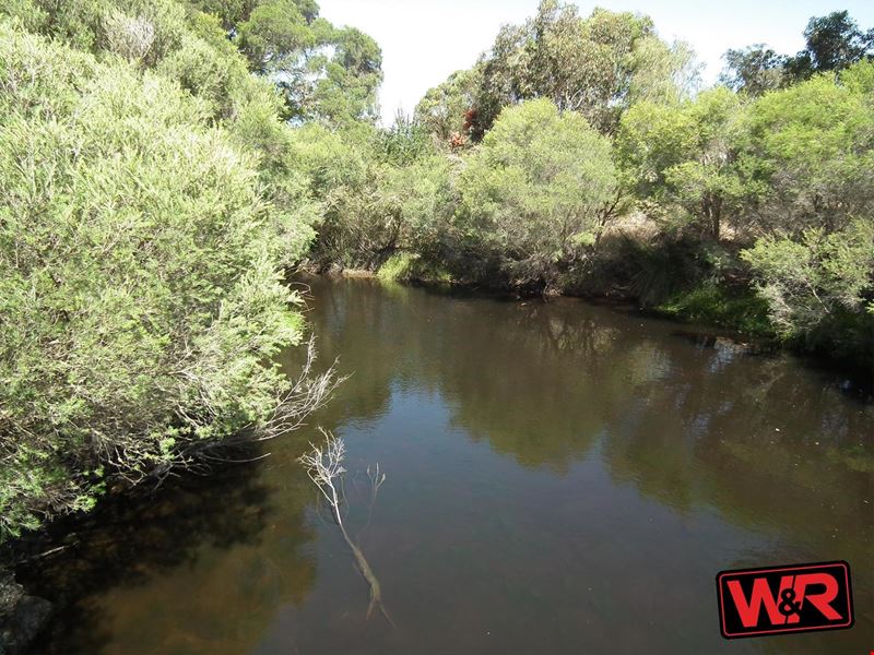 Lot 828 Greenwood Drive, Willyung WA 6330