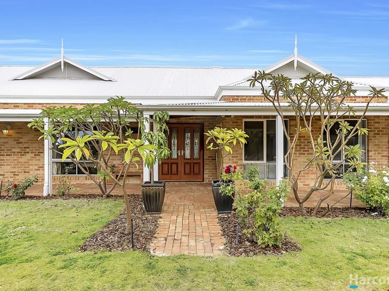 66 Pine Crest Way, Gnangara WA 6077