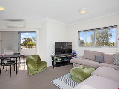 124/7 Streatham Street, Beckenham WA 6107