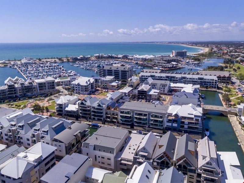 3/32 Vivaldi Drive, Mandurah WA 6210