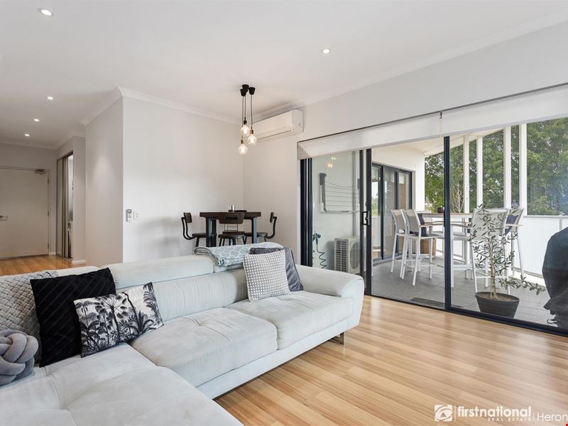 6/7 Juliet Road, Coolbellup WA 6163