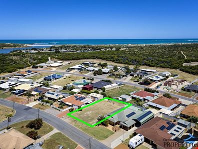 13 Thames Drive, Cape Burney WA 6532