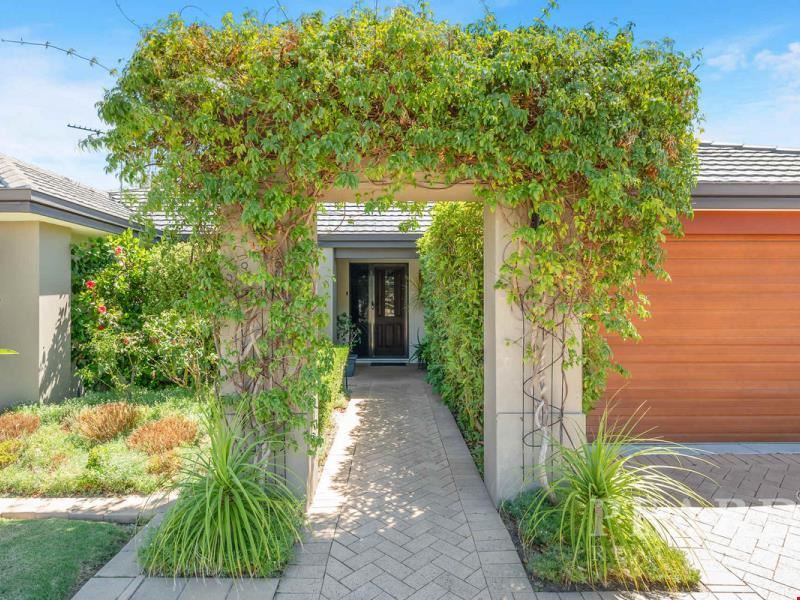 27 Hennessy Drive, Ashby WA 6065