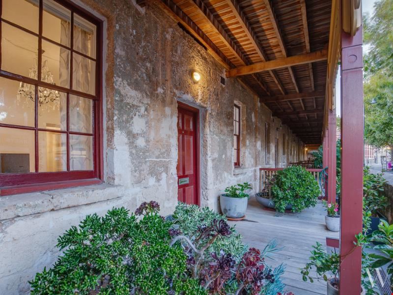 15 Henderson Street, Fremantle WA 6160