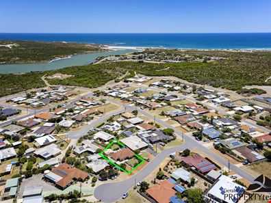 6 Severn Close, Cape Burney WA 6532