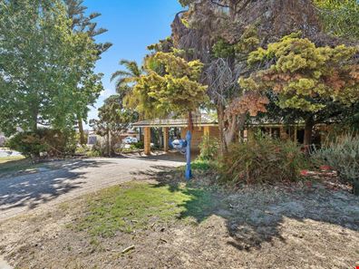7 HILLCREST ROAD, Alexander Heights WA 6064