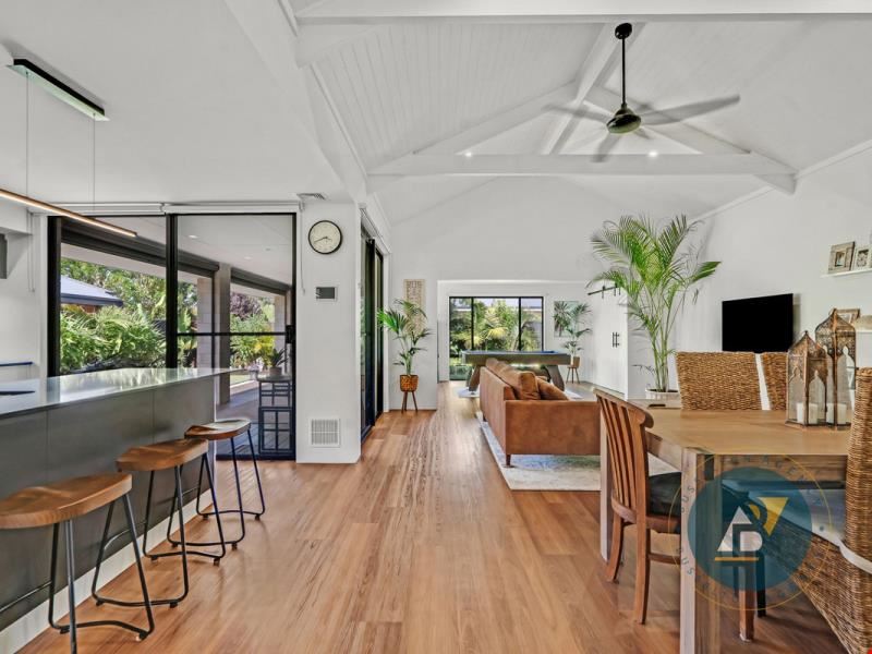 9 Samson Way, Kealy WA 6280