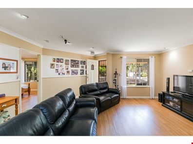 195 Marri Park Drive, Casuarina WA 6167