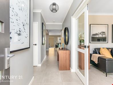 25 Pantheon Avenue, North Coogee WA 6163
